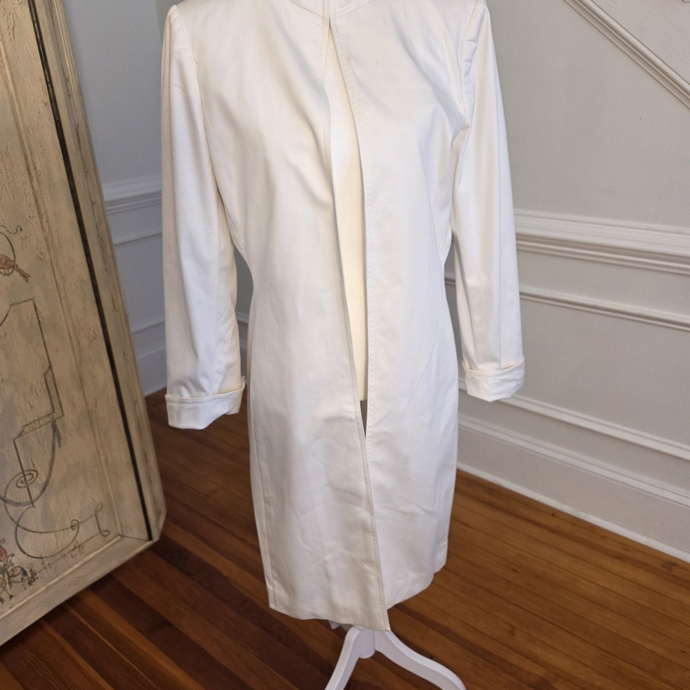 Tahari Ivory Petite Coat